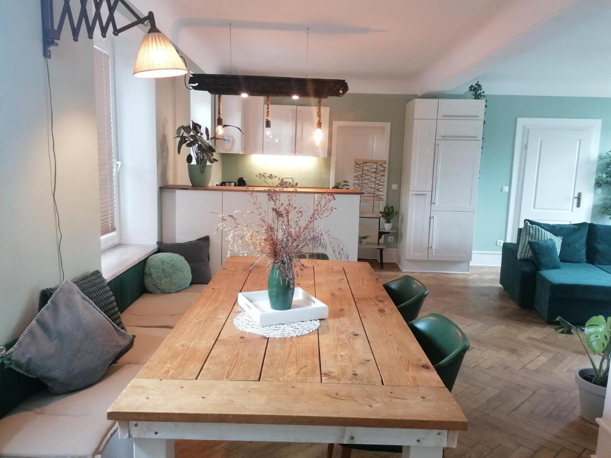 Voll Ausgestattete Wohnung Mit Moselblick อัลฟ์ ภายนอก รูปภาพ